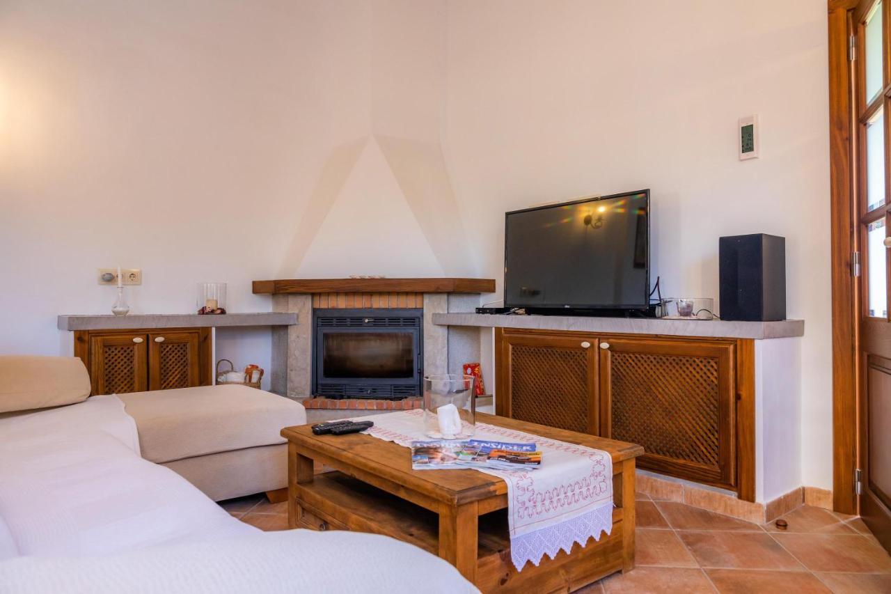 Villa Toni I Maria 카프데페라 외부 사진